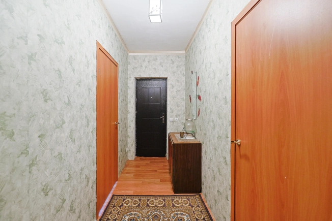 Купить четырехкомнатную квартиру в районе Московский в Калининграде. Вариант № 8560234, 25, площадь -  квм, цена 17999999 рублей