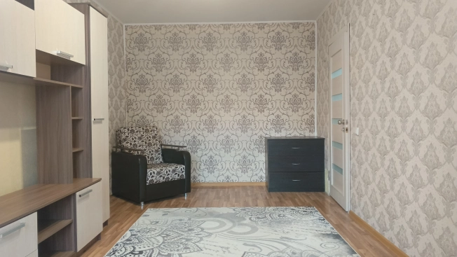 Купить однокомнатную квартиру в Нижегородской области. Вариант № 9963966, 3, площадь -  квм, цена 2300000 рублей