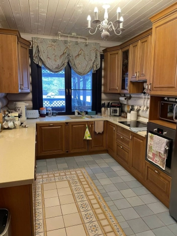 Купить дом на улице Коженская в Нижегородской области. Вариант № 2662, 7, площадь -  квм, цена 35000000 рублей