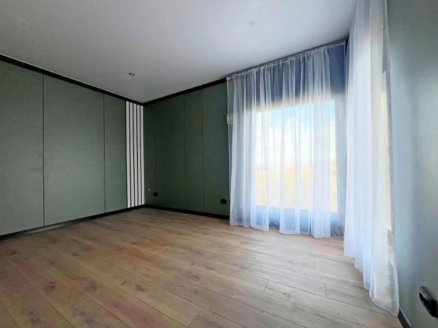 Купить дом в Санкт-Петербурге. Вариант № 9699500, 30, площадь -  квм, цена 20850000 рублей