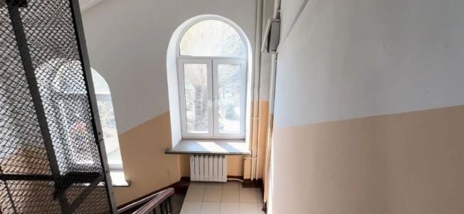 Купить квартиру на вторичке в Москве. Вариант № 9429, 32, площадь -  квм, цена 67000000 рублей