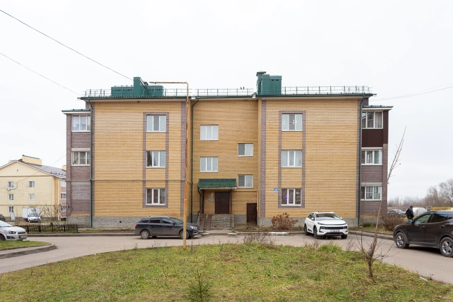 Купить квартиру на улице Комиссарова в Владимире. Вариант № 10182433, 22, площадь -  квм, цена 4200000 рублей