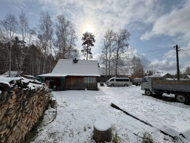 Купить дом на улице Административная в Иркутской области. Вариант № 8008539, 7, площадь -  квм, цена 4600000 рублей