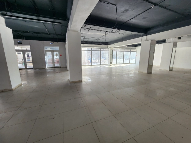 Купить коммерческую недвижимость свободного назначения в Сыктывкаре. Вариант № 30249, 11, площадь -  квм, цена 41000000 рублей