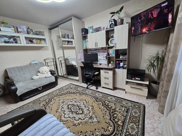 Купить однокомнатную квартиру в районе Октябрьский в Пензе. Вариант № 10234161, 4, площадь - квм, цена 2300000 рублей