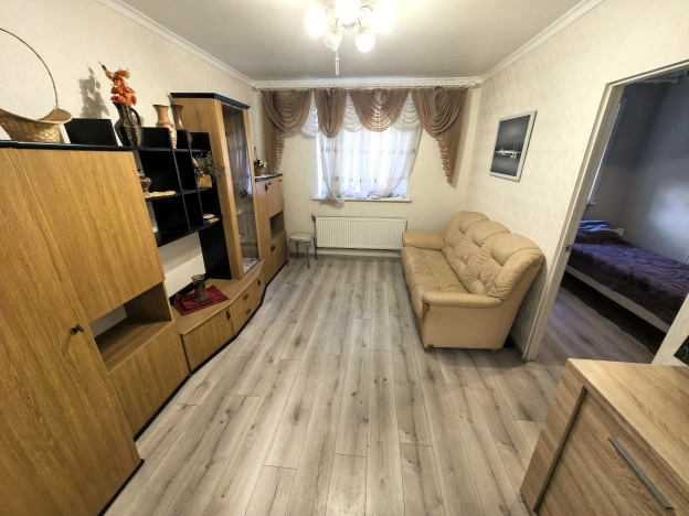 Снять квартиру в Калининграде. Вариант № 9371603, 3, площадь -  квм, цена 30000 рублей