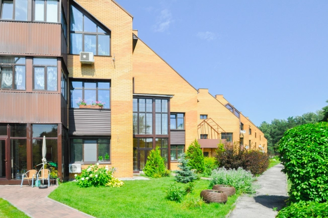 Купить таунхаус в Новосибирске. Вариант № 407447, 41, площадь -  квм, цена 30000000 рублей