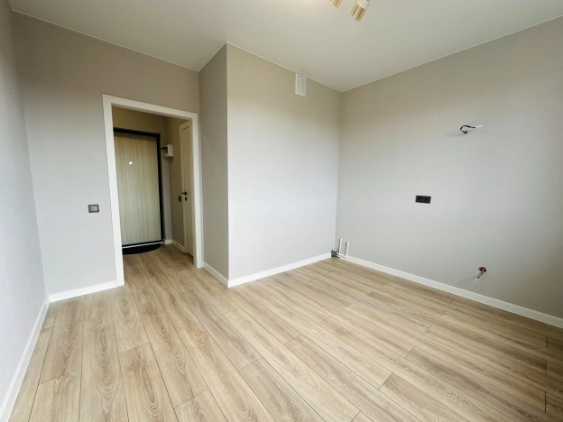 Купить квартиру в ЖК Смородина Краснодар в Краснодаре. Вариант № 8105561, 6, площадь -  квм, цена 4650000 рублей