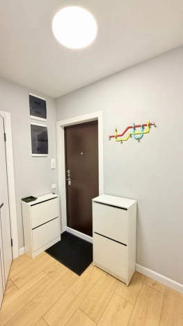 Купить квартиру в Москве. Вариант № 9904167, 8, площадь -  квм, цена 13800000 рублей