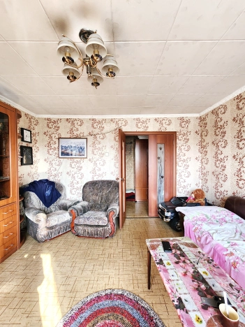 Купить трехкомнатную квартиру в Кызыле. Вариант № 31027, 1, площадь - квм, цена 9800000 рублей