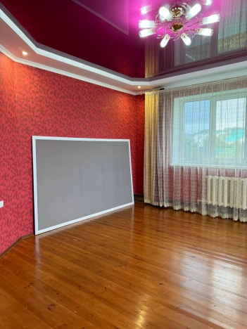 Купить дом в Микрорайоне Прометей, Октябрьский в Октябрьском. Вариант № 12002, 4, площадь -  квм, цена 8500000 рублей