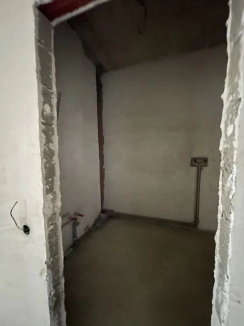 Купить однокомнатную квартиру в Новороссийске. Вариант № 19024, 8, площадь -  квм, цена 5990000 рублей