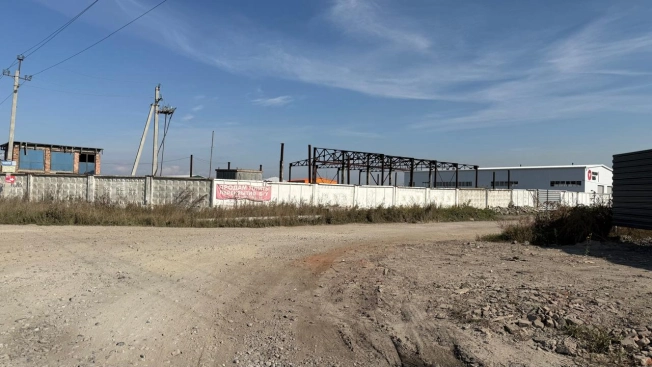 Купить земельный участок в Новосибирске. Вариант № 5442207, 2, площадь -  квм, цена 30000000 рублей