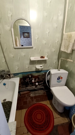 Купить квартиру в районе Заводский в Кемерове. Вариант № 3993224, 9, площадь -  квм, цена 3070000 рублей