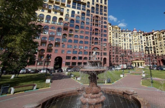 Купить квартиру в Москве. Вариант № 9907343, 4, площадь -  квм, цена 52000000 рублей