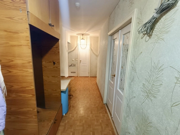 Купить квартиру в Смоленске. Вариант № 10361296, 3, площадь -  квм, цена 7200000 рублей