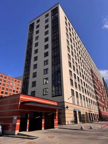 Купить однокомнатную квартиру в районе Приморский в Санкт-Петербурге. Вариант № 8438038, 10, площадь -  квм, цена 7300000 рублей