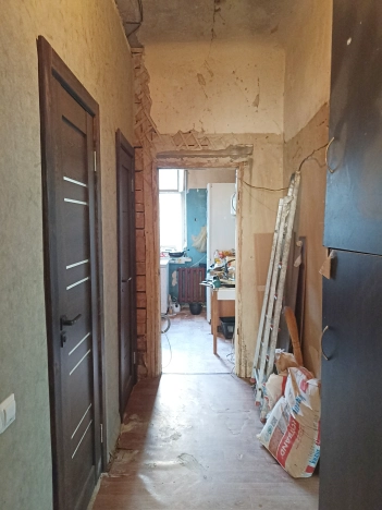 Купить трехкомнатную квартиру в Калуге. Вариант № 54220, 8, площадь -  квм, цена 5500000 рублей