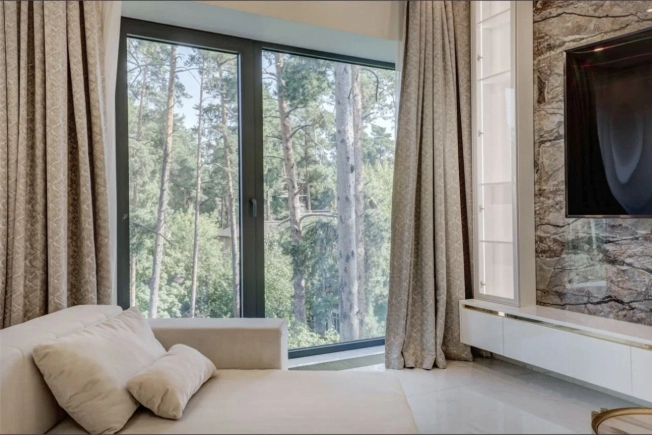 Купить двухкомнатную квартиру в Одинцове. Вариант № 3885365, 10, площадь -  квм, цена 146500000 рублей