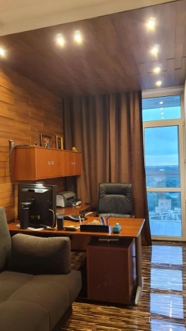 Купить трехкомнатную квартиру на улице Волгоградский проспект в Москве. Вариант № 10028457, 18, площадь -  квм, цена 28900000 рублей