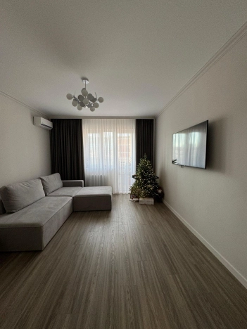 Купить квартиру на улице Дальняя в Краснодаре. Вариант № 2674277, 20, площадь -  квм, цена 17500000 рублей