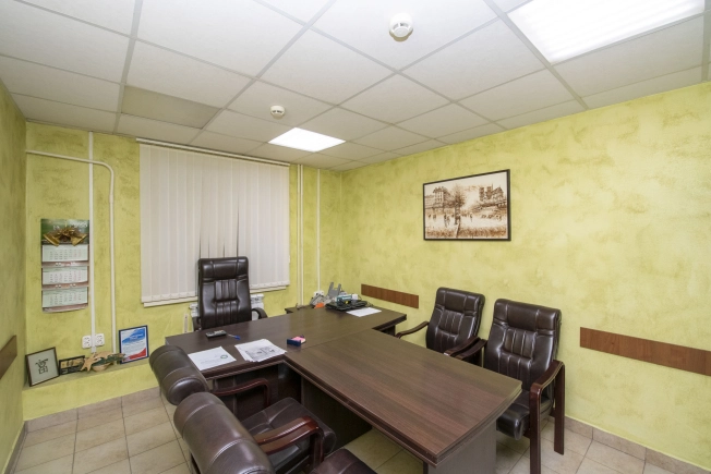 Снять офисы на улице Нижне-Волжская набережная в Нижнем Новгороде. Вариант № 44431, 3, площадь -  квм, цена 100000 рублей