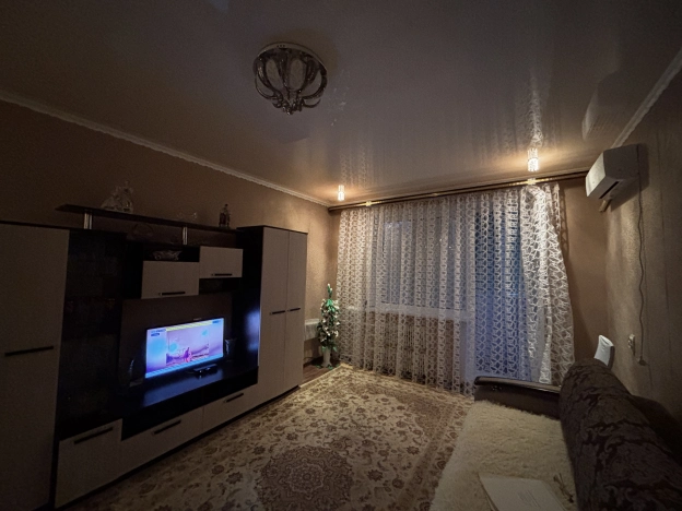 Купить однокомнатную квартиру на улице Садовая в Белгородской области. Вариант № 7246228, 2, площадь -  квм, цена 4699000 рублей