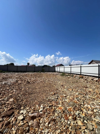 Купить земельный участок в Уссурийске. Вариант № 3353393, 4, площадь -  квм, цена 2650000 рублей