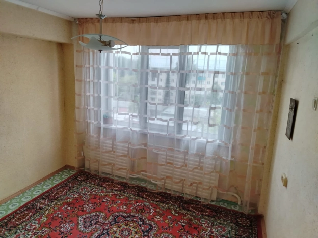 Купить трехкомнатную квартиру на улице Ильи Мухачева в Бийске. Вариант № 28049, 7, площадь -  квм, цена 5750000 рублей