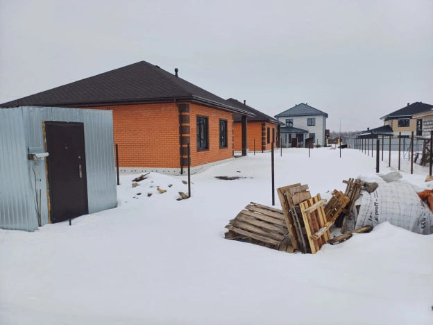 Купить дом на улице 8-я Берёзовая в Тюменской области. Вариант № 31378, 7, площадь -  квм, цена 8500000 рублей