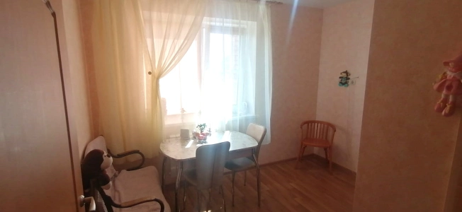 Купить однокомнатную квартиру на улице Кирпичная в Ейске. Вариант № 3741795, 3, площадь -  квм, цена 5599000 рублей