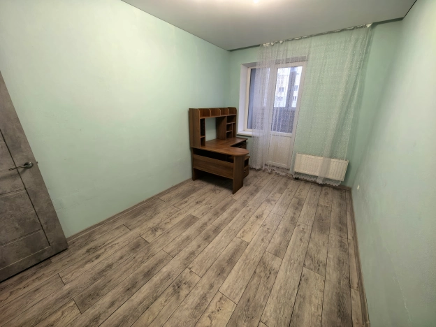 Снять квартиру в Калининграде. Вариант № 10255625, 8, площадь -  квм, цена 35000 рублей