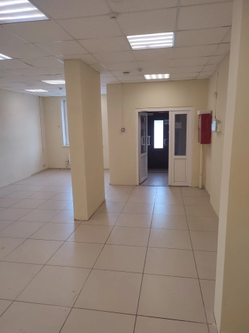 Снять коммерческую недвижимость в Тобольске. Вариант № 28687, 2, площадь -  квм, цена 75000 рублей