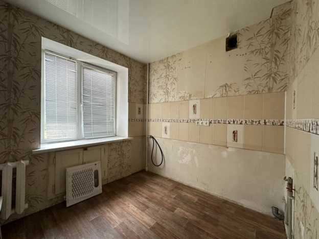 Купить однокомнатную квартиру в Волгограде. Вариант № 9122717, 10, площадь -  квм, цена 3150000 рублей