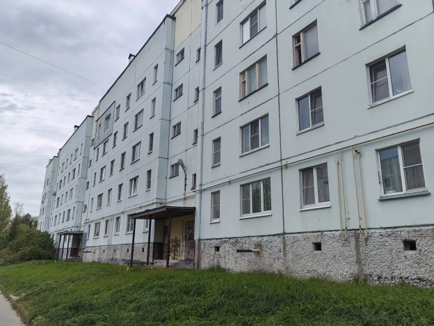 Купить трехкомнатную квартиру в Калуге. Вариант № 13511, 21, площадь -  квм, цена 5270000 рублей