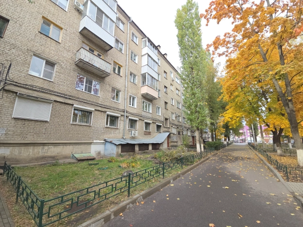 Купить двухкомнатную квартиру в Воронеже. Вариант № 7202025, 5, площадь -  квм, цена 3750000 рублей