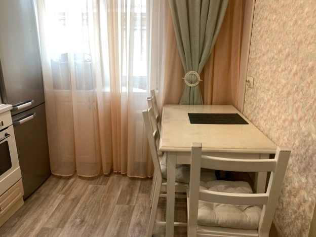 Купить однокомнатную квартиру на вторичке в Пензенской области. Вариант № 8115324, 2, площадь - квм, цена 3500000 рублей