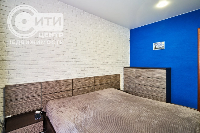 Купить четырехкомнатную квартиру в Воронеже. Вариант № 45640, 12, площадь - квм, цена 7500000 рублей