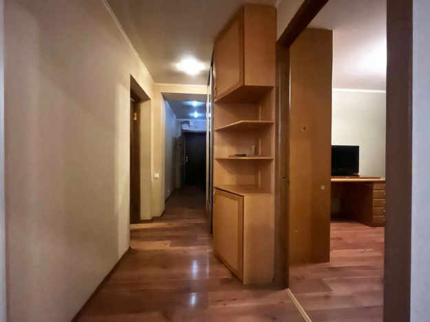 Купить трехкомнатную квартиру в Санкт-Петербурге. Вариант № 8822073, 4, площадь -  квм, цена 21000000 рублей