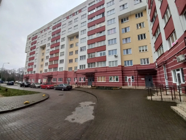 Снять коммерческую недвижимость в Калининграде. Вариант № 38770, 13, площадь -  квм, цена 40000 рублей