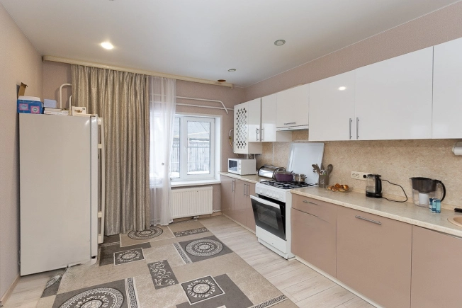 Купить дом на улице Старая Ляча в Ярославской области. Вариант № 22850, 0, площадь -  квм, цена 6300000 рублей