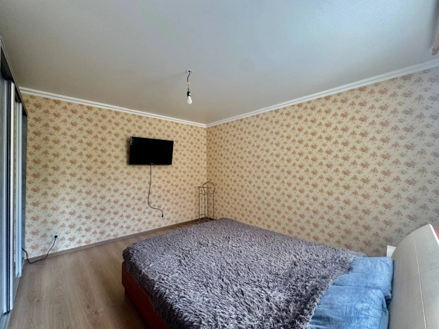 Купить дом на улице 17 Героев в Старом Осколе. Вариант № 27313, 5, площадь -  квм, цена 6500000 рублей