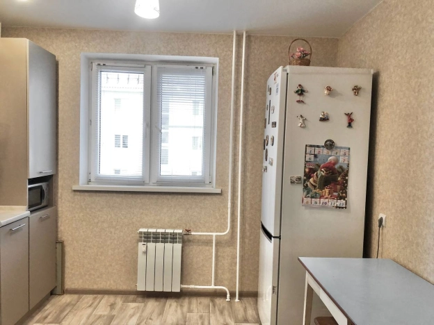 Купить двухкомнатную квартиру на вторичке в Пензенской области. Вариант № 41376, 3, площадь -  квм, цена 4300000 рублей