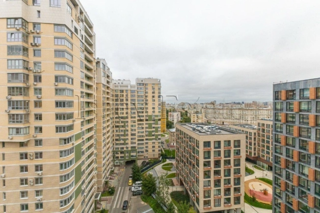 Купить квартиру в Москве. Вариант № 3966617, 4, площадь -  квм, цена 35000000.0000 рублей