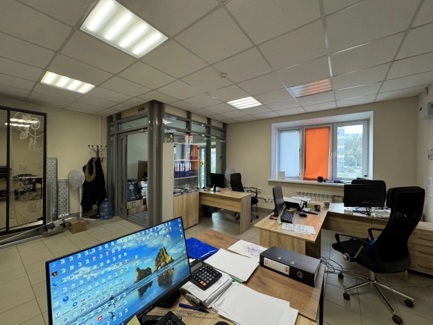 Купить коммерческую недвижимость свободного назначения в Нижнем Новгороде. Вариант № 6781968, 4, площадь -  квм, цена 10500000 рублей