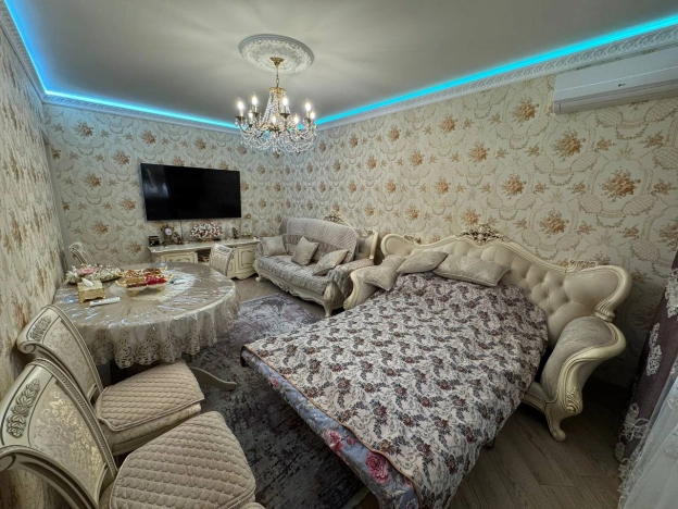 Купить квартиру в Москве. Вариант № 2394316, 12, площадь -  квм, цена 30500000.0000 рублей