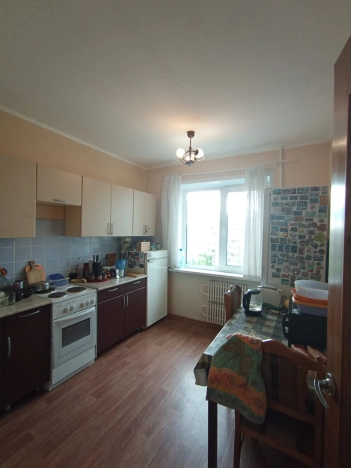 Купить четырехкомнатную квартиру в Новосибирской области. Вариант № 58558, 20, площадь -  квм, цена 11221000 рублей