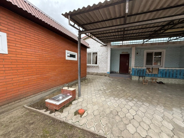 Купить дом в Краснодаре. Вариант № 6149469, 25, площадь -  квм, цена 11000000 рублей