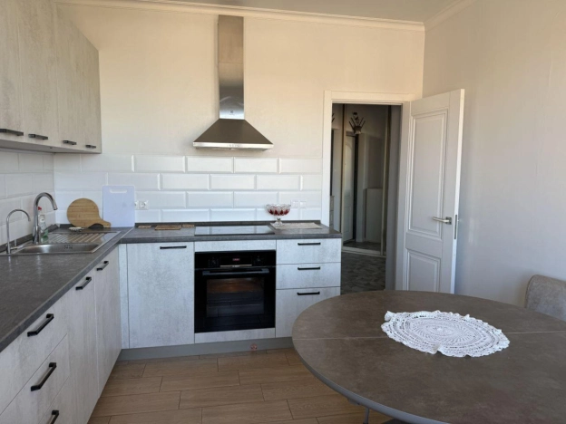 Купить двухкомнатную квартиру в Одинцове. Вариант № 9276438, 5, площадь -  квм, цена 10500000 рублей