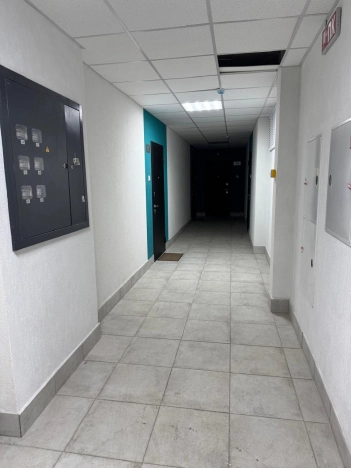 . Вариант № 42083, 16, площадь - 30.6 квм, цена 3400000 рублей